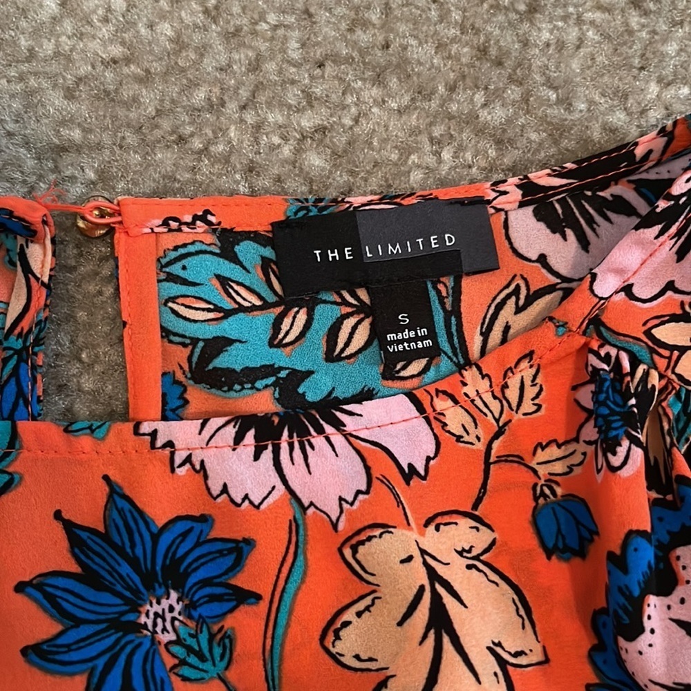 The Limited Floral Blouse - Size S - Picture 6 of 6